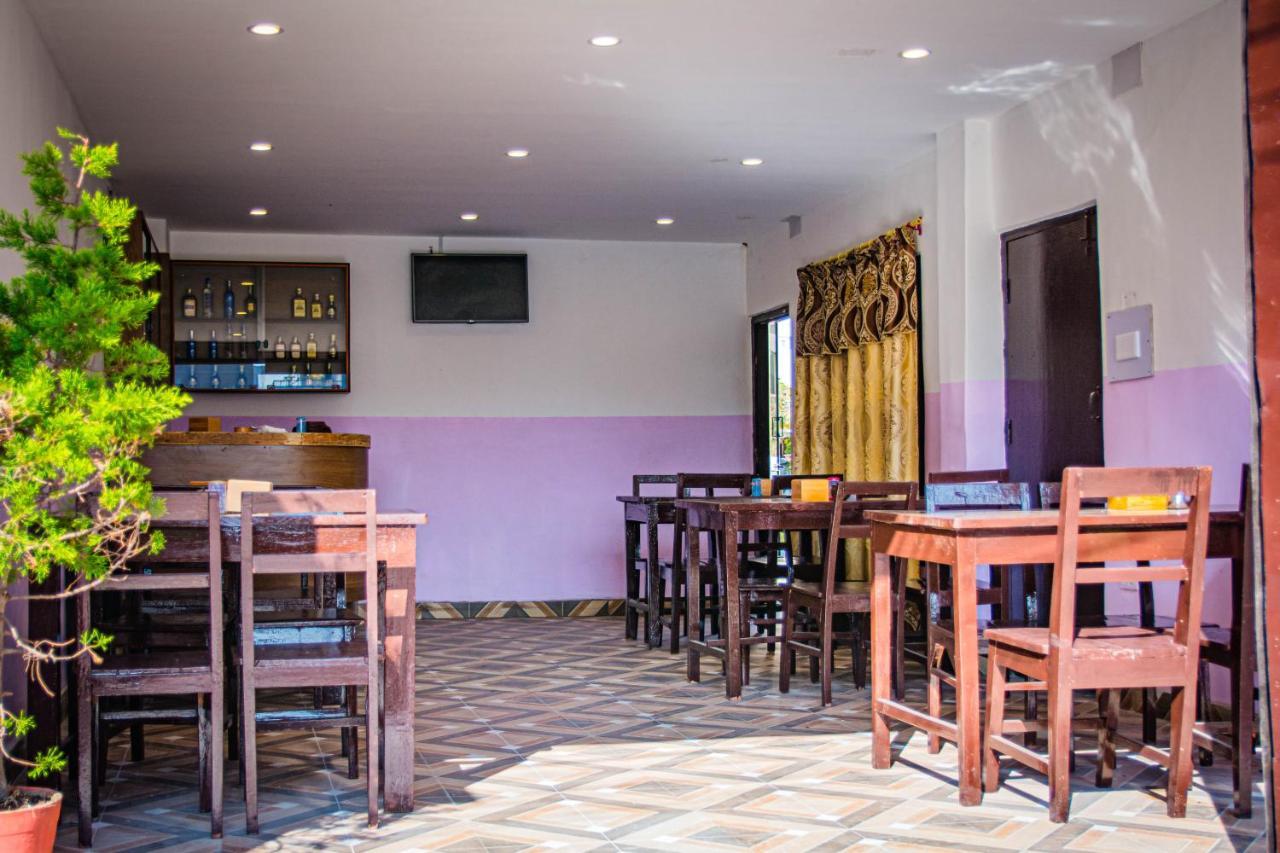 Hotel Plaza Nepal โพคารา ภายนอก รูปภาพ